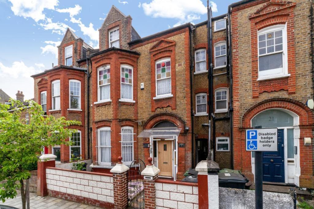 One Bedroom Flat In The Heart Of Brixton London Exterior foto
